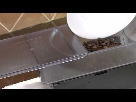 How to clean the interior of your Miele built-in coffee machine