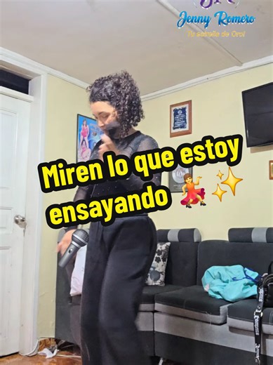Jenny Romero: Ensayo y Canto en Latacunga