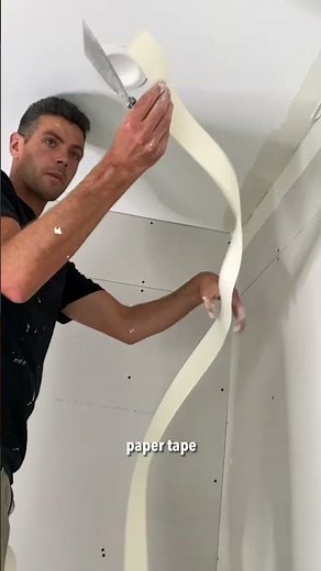 Beginner Drywall Tips! Taping Inside Corners!