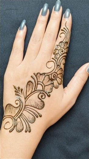 mehndi design simple back hand #mehndi #henna #mehndidesign #letestmehndi #shorts #viralreels