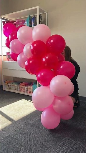 Neck to Neck Balloon Garland Tutorial #balloontutorial #balloon