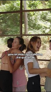 KHI BẠN KHÔNG PHẢI LÀ LỰA CHỌN DUY NHẤT. MỘT TRÁI TIM, HAI THẾ GIỚI: LỐI ĐI NÀO CHO NGƯỜI PHỤ NỮ TRÍ TUỆ? 🍃 Có một sự thật tàn nhẫn bạn cần đối diện: Khi một người đàn ông đặt bạn lên bàn cân cùng một người khác, bạn đã thua ngay từ khoảnh khắc đó. Không phải thua cuộc trước người thứ ba, mà là thua trong chính cuộc hôn nhân mà bạn từng tin là duy nhất. Trái tim anh ta đã chia làm hai thế giới. Và câu hỏi lớn nhất cứ xoáy sâu trong tâm trí bạn là: "Lối đi nào cho mình? Mình có thực sự đủ bản lĩ