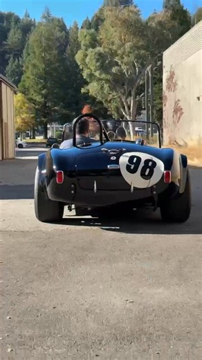 1963 Shelby Cobra 289 🏁 #shelbycobra #classiccar #vintagecar | Jonny's Garage