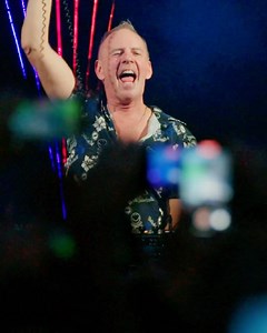 Right Here Right Now recorded live from Tofte Manor…. Watch the full clip on my YouTube https://youtube.com/playlist?list=PLSrfzLXjOv33k95ObcR8sw5pkcbWKCkXP&si=4ySQg_zaWDt8w6T- | Fatboy Slim