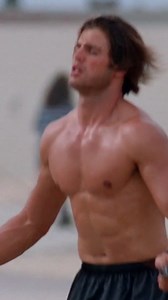 Okayyyy #summer body goals! 🏋 | Baywatch