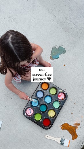 Steph Evans | Utah on Instagram: "We've been like 98% no screens for almost 6 months now - so here's the 6 month update you didn't ask for!!! But I cannot even BEGIN to explain how grateful I am that we stopped screen time. It's actually changed my life what I didn't even get a chance to share was that we not only cut screen time but I was able to START AN ONLINE COACHING BUSINESS without ever using screen time to get it done. It's cause she's become the easiest kid in the entire world. Kids ser