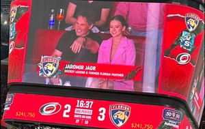IN PHOTOS: Jaromir Jagr attends Florida Panthers-Carolina Hurricanes Game 4 with his girlfriend Dominika Branisova