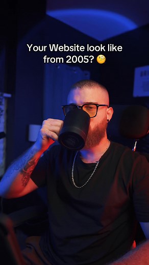 698K views · 10K reactions | Websites from 2005 It’s making you lose money. In this new era, outdated designs, and lack of responsiveness fail to meet the expectations of modern users. It’s time to upgrade and stay ahead. #uiux #webdesigner #uidesign #uxdesign #designinspiration #appdesign #WebsiteInspiration #viral #marcelodesignx #3danimation | Marcelo Design X | Facebook