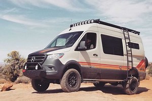 Campervan Berbasis Mercedes-Benz Sprinter Ini Berpenggerak 4x4, Siap Terjang Medan Berat! - Gridoto