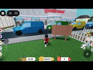 Playing laundry simulator and trying to get 100k