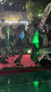 55K views · 1.5K reactions | #BonjourMayotte Hier soir, le public mahorais a vibré, au rythme de la #musique de l'artiste #Tayc pendant une heure de show envoûtant !   La soirée s'est conclue en beauté avec une touche locale ️ #Tayc #TaycEnLive #MahoréVibes | Mayotte la 1ère | Facebook