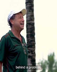 Performance Golf on Instagram: "Here’s a “reverse loop trick” that fixes the root cause of your slice in 5 minutes and one shot on the range."