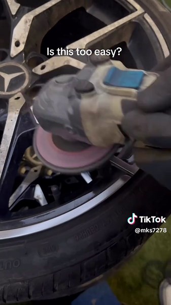 Easy DIY Life Hacks for a Stunning Glow-Up