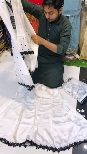 Stunning Eid Dresses for Girls – Shop Uzair Arts