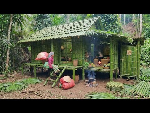 How did the girl build a bamboo house from start to finish in the middle of the wilderness?
