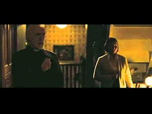 オチで笑えるエクソシストっぽいCM