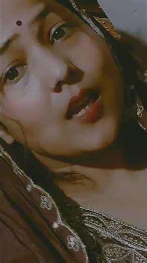 Din Sara Gujara Tore Angna😌🌺 #song #love #hindisong #trending #youtubeshorts#shorts #goldenrekha_09