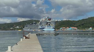 🌴 Does your Cruise Stop in Roatán? Don’t Miss This Deal! 🚢 Coming to Roatán with Royal Caribbean, Norwegian, or Carnival and not sure what to do? We’ve got you covered at Real Deal Roatán Tours — your local experts for unforgettable island adventures! ✅ We pick you up right from your cruise port — Coxen Hole or Mahogany Bay. ✅ Choose from monkey & sloth encounters, snorkeling, zipline, horseback riding, ATV, or just relax at Paradise Beach or Infinity Bay. ✅ Private, safe, and customized excur