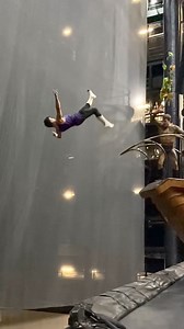 🚨The ability of the acrobats in Cirque du Soleil shows like KÀ by Cirque du Soleil at the MGM Grand Las Vegas continues to amaze us! Video Credit: Cirque du Soleil #cirquedusoleil #Cirque | Vegas Travel News