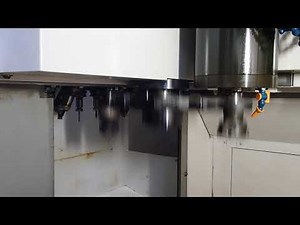 オークマ 立形マシニングセンター MB-46VA（2005）ツール交換（ATC）