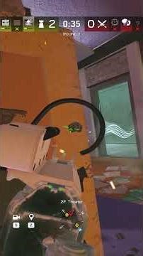 This Smoke positioning destroys attackers #rainbowsix #r6 #siege