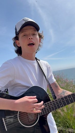 Jacob Sartorius on Instagram: "I love you so"