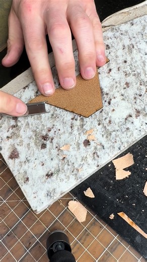 Handmade Leather Goods on Instagram: "Living the pockets on a Slider wallet. This helps reduce bulk and keeps the wallet thin #leathercraft #asmr #handmade #leatherwallet"
