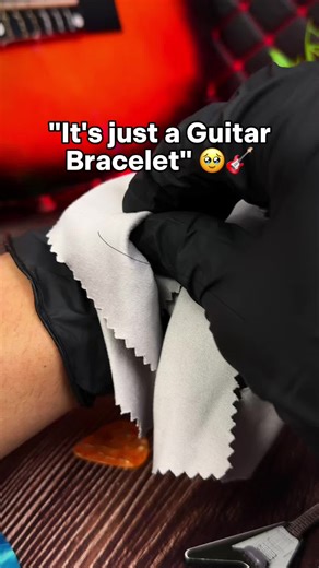 The Perfect Accessory for Guitar Lovers: Guitar Strings Bracelet