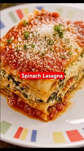Creamy Spinach Lasagna Recipe 🧀 | Easy Homemade Vegetarian Lasagna |