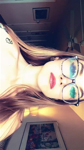 amberm1chelle (@amberm1chelle)’s videos with original sound - alena🦢