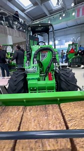 At #Agritechnica, you can see a wide range of Avant loaders - from the smallest models all the way up to the powerful 800 series. 💚 #AvantTecno #AvantLoader #AvantInAction #Agritechnica2025 #CompactLoader #WorkSmart #PowerAndPrecision #InnovationInAction #LoaderLife #AvantFamily | Avant Tecno