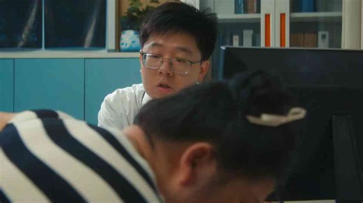 800 Students Ate Unfortunate Cafeteria Food. It Ruined Their Lives