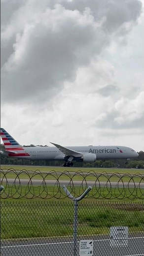 America Airlines Boeing 787-9 arriving BNE on AA7 from DFW #boeing #aviation #shorts