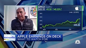Apple earnings: Here's what investors should watch, according to Evercore's Amit Daryanani