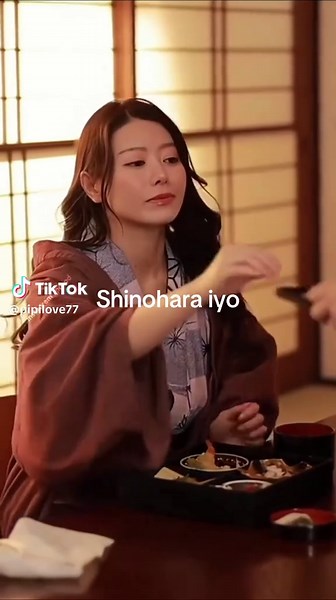 温泉での心温まるドラマの瞬間