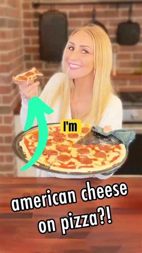 Did I hack or HACK UP pizza with American Cheese?😳🍕