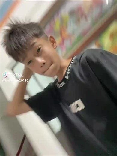 Video của Tổng Tài Không Lông (@dit_nhau_thoi) với bản nhạc nhạc nền - Tổng Tài Không Lông