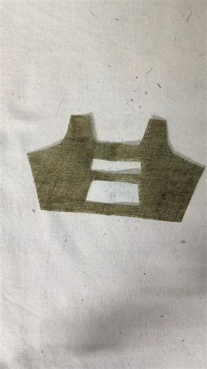 Blause design cutting trick 😱#nightdresscuttingandstitching #youtubeshorts #viralvideos #shorts