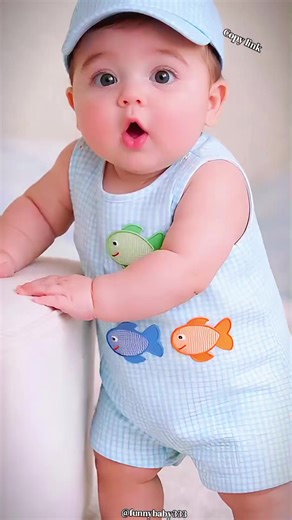 Funny Baby Video: Adorable Moments with Papa