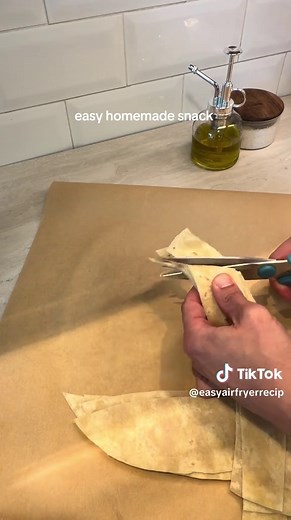 Easy Air Fryer Chips with Yogurt Dip Recipe