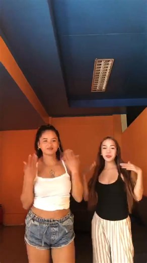 Mae and Chelsea | YOUNG HANDS SPA