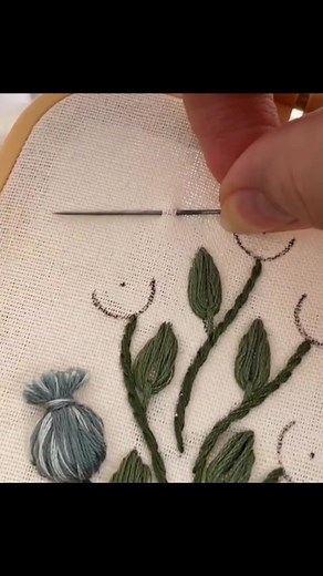 366K views · 4.1K reactions | Unique 3d Flower Hand Embroidery Idea 殺 #new #reelsvideoシ #handmade #viralreelsシ #foryou #viralpost2025シ | Embroidery Stitches | Facebook