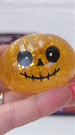 Is this the best Halloween Dumpling squishy ever? 🎃💎 #squishy #halloween #fidget