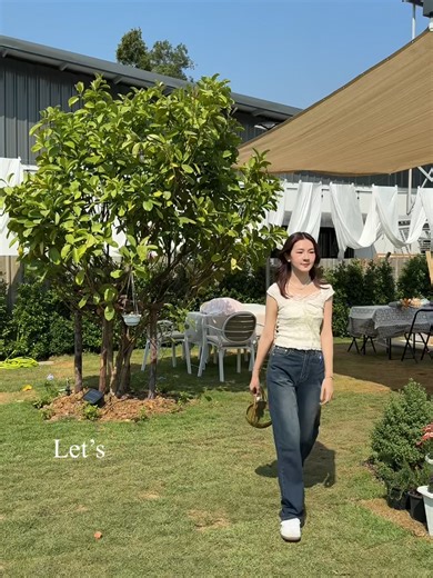 วันหยุดไม่ต้องไปไกล แค่ให้อาหารเป็ดก็ใจฟูแล้ว 🦆✨ #วันหยุดครอบครัว #คาเฟ่ลำลูกกา #เป็ดน้อย #คาเฟ่เป็ด