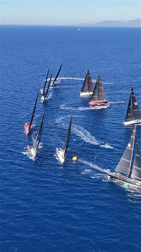 DRONEProject - Francesco Naglia | #clubswanracing #cs50 #crossing #close #sailing #racing #droneproject #droneprojectsrl #grabnfold #dji #djiglobal_official | Instagram