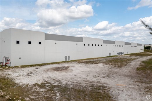 12301 NW 116th Ave, Medley, FL 33178 - PDE Commercial Center | LoopNet