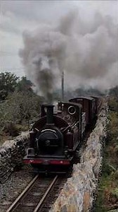 FFESTINIOG RAILWAY: Palmerston approaches Rhiw Goch crossing