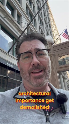 This Chicago Skyscraper HIDES a FORGOTTEN Past!