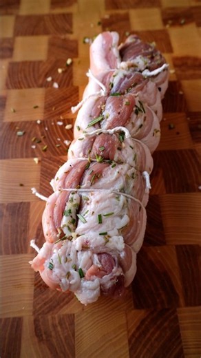Homemade Crispy Skin Porchetta #porkbelly #recipe #cookingtips