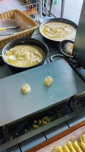 Making a very delicious traditional food step by step